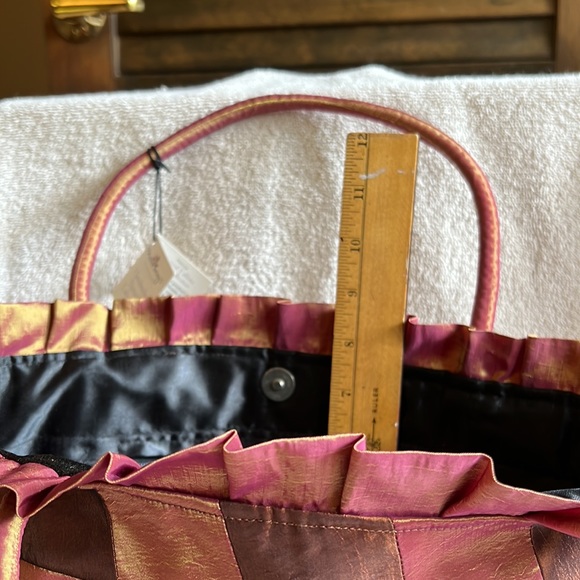 Iridescent Patchwork Shoulder Bag 2xHP🎉 - Picture 15 of 16